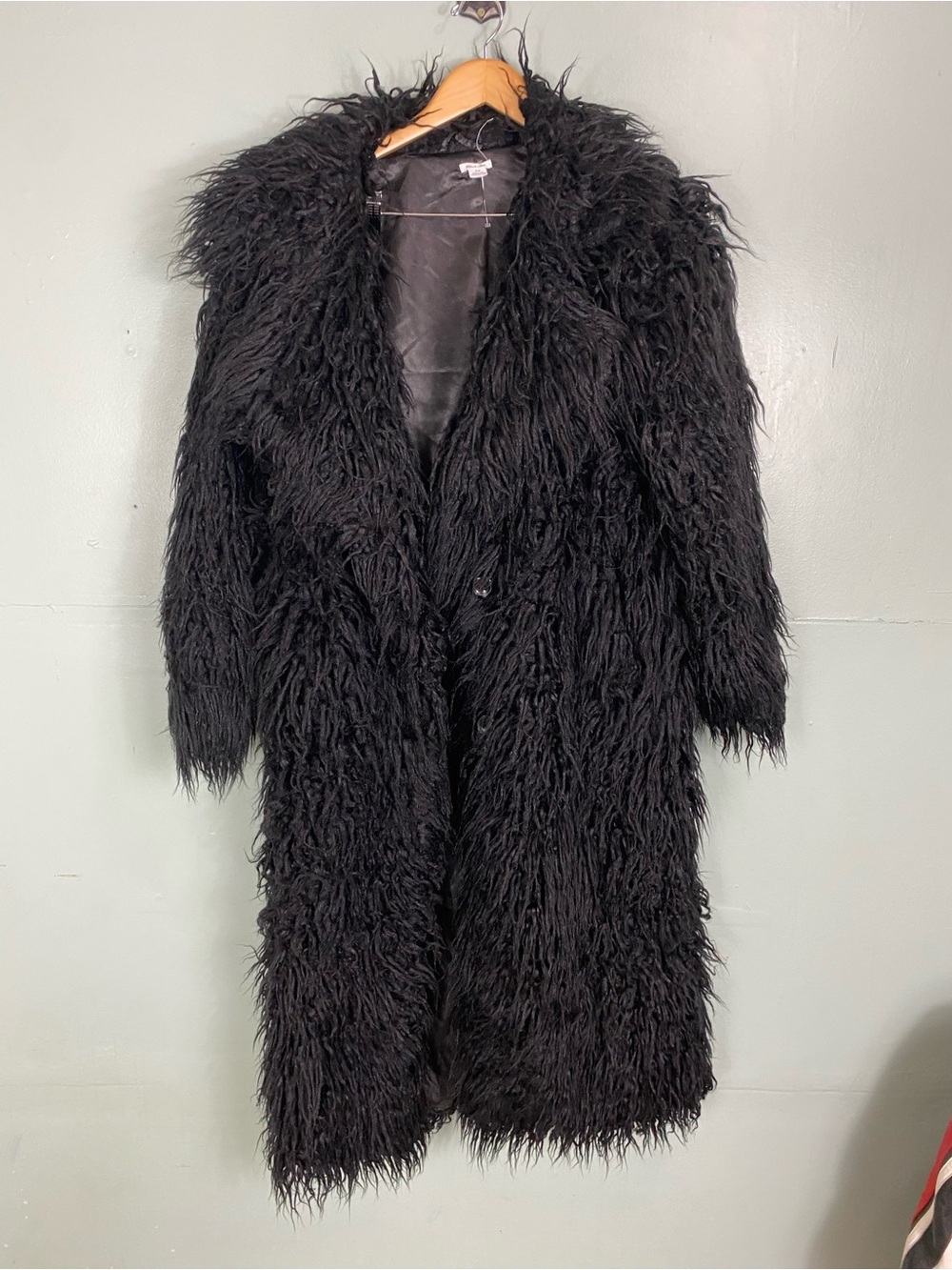 Urban Outfitters Kimchi Blue Conner Maxi Faux Fur Coat Shaggy Medium Black